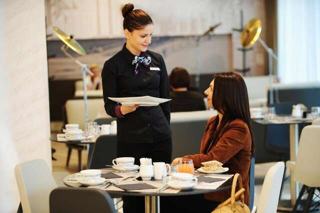 Отель Mercure Bucharest City Center Бухарест-7
